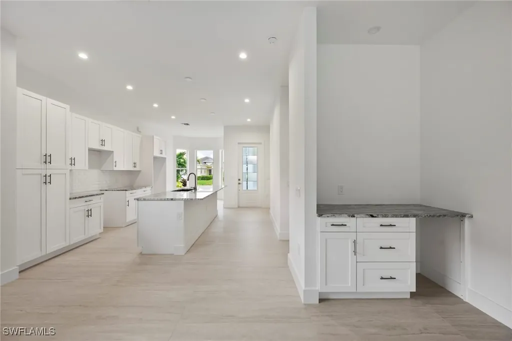 2553 Linda Drive Naples FL 34112