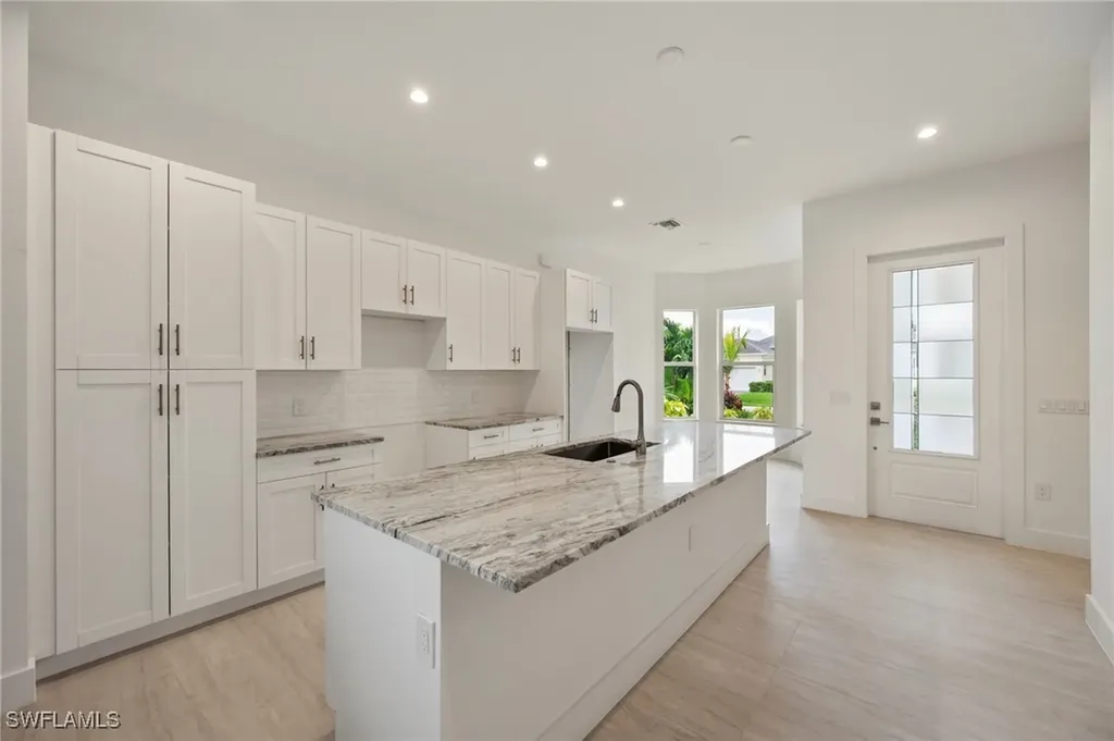 2553 Linda Drive Naples FL 34112