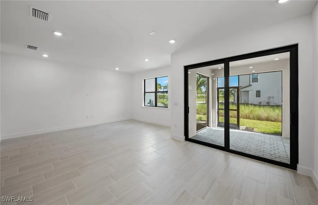 4353 Sonoma Oaks Circle Naples FL 34119