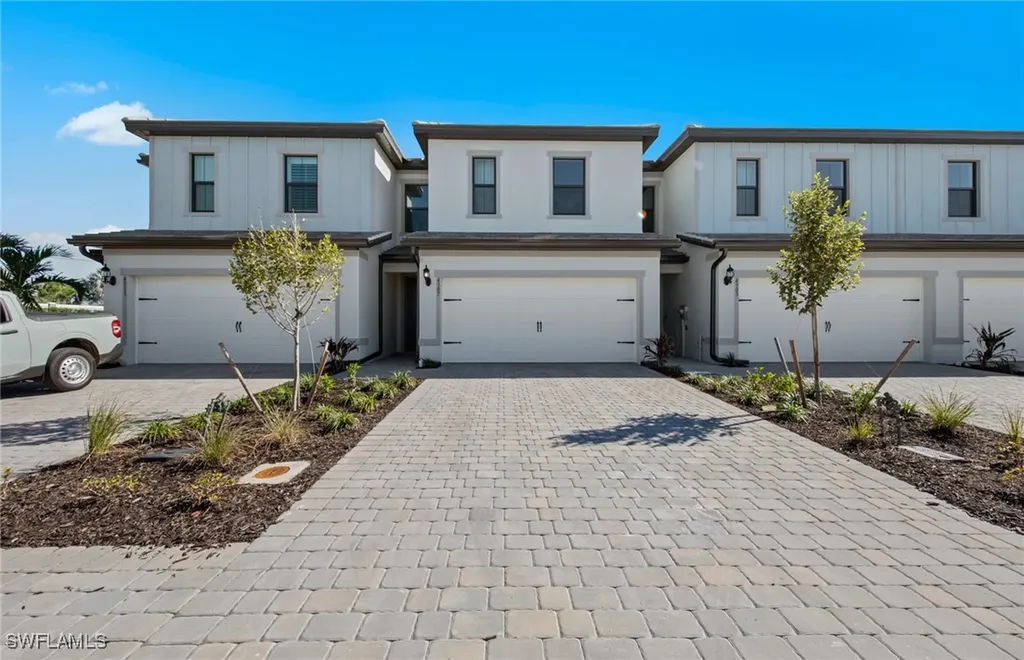 4353 Sonoma Oaks Circle Naples FL 34119