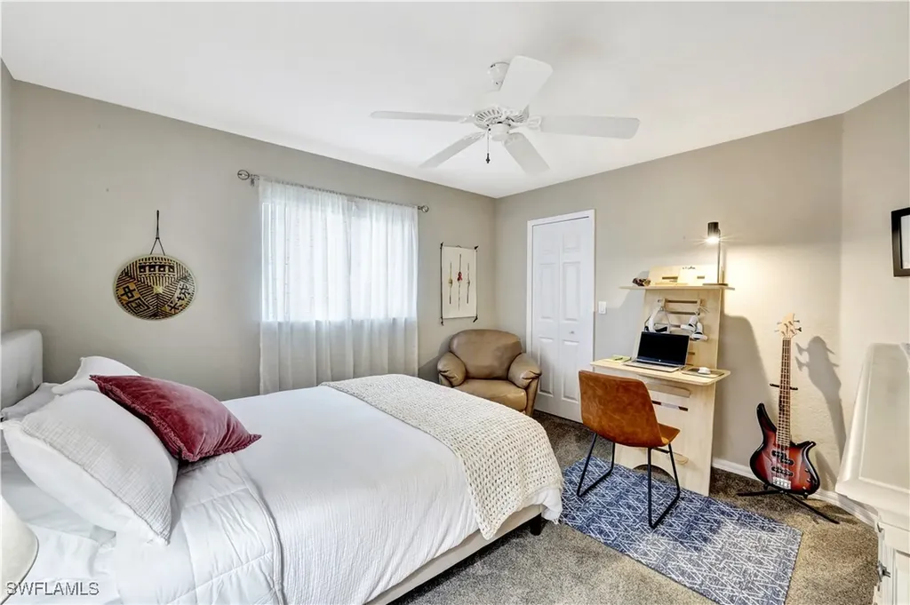 2426 NW 15th Street Cape Coral FL 33993