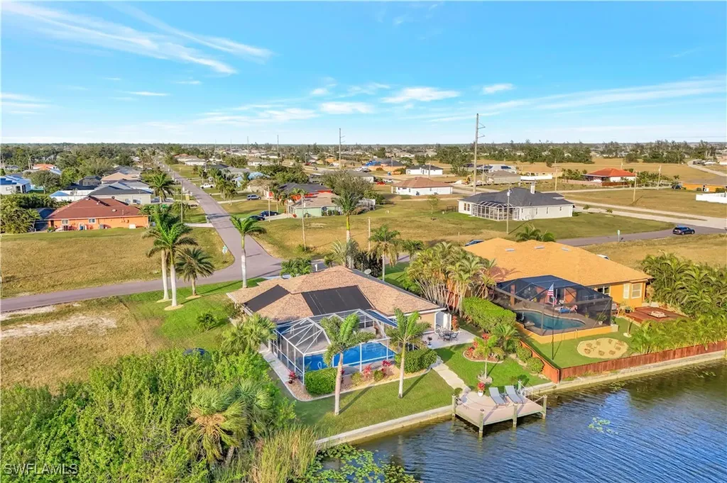 2426 NW 15th Street Cape Coral FL 33993