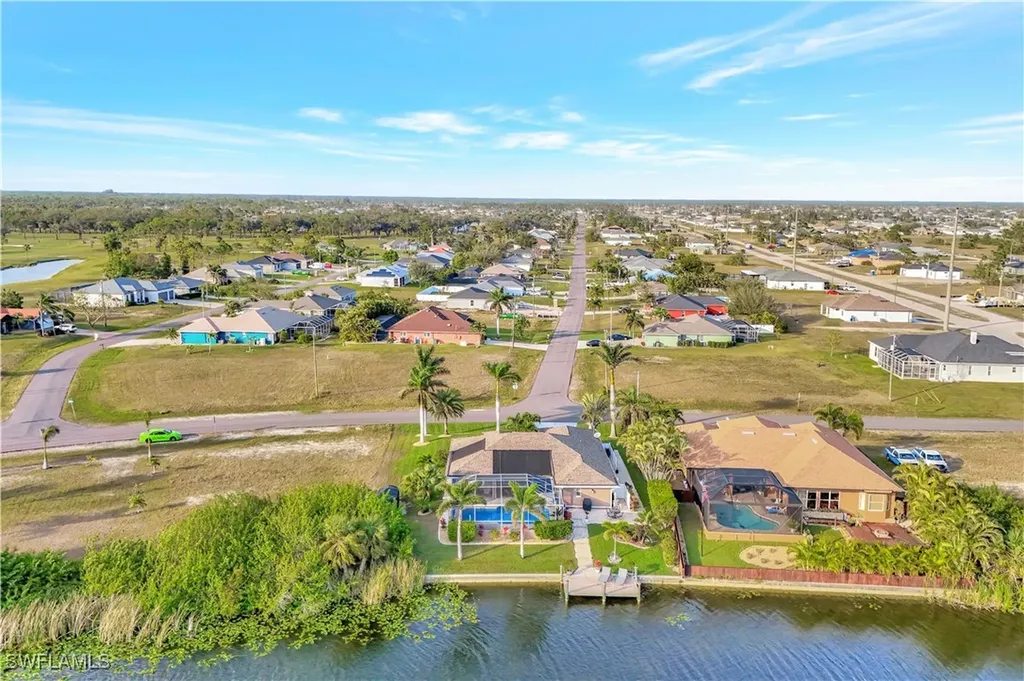 2426 NW 15th Street Cape Coral FL 33993