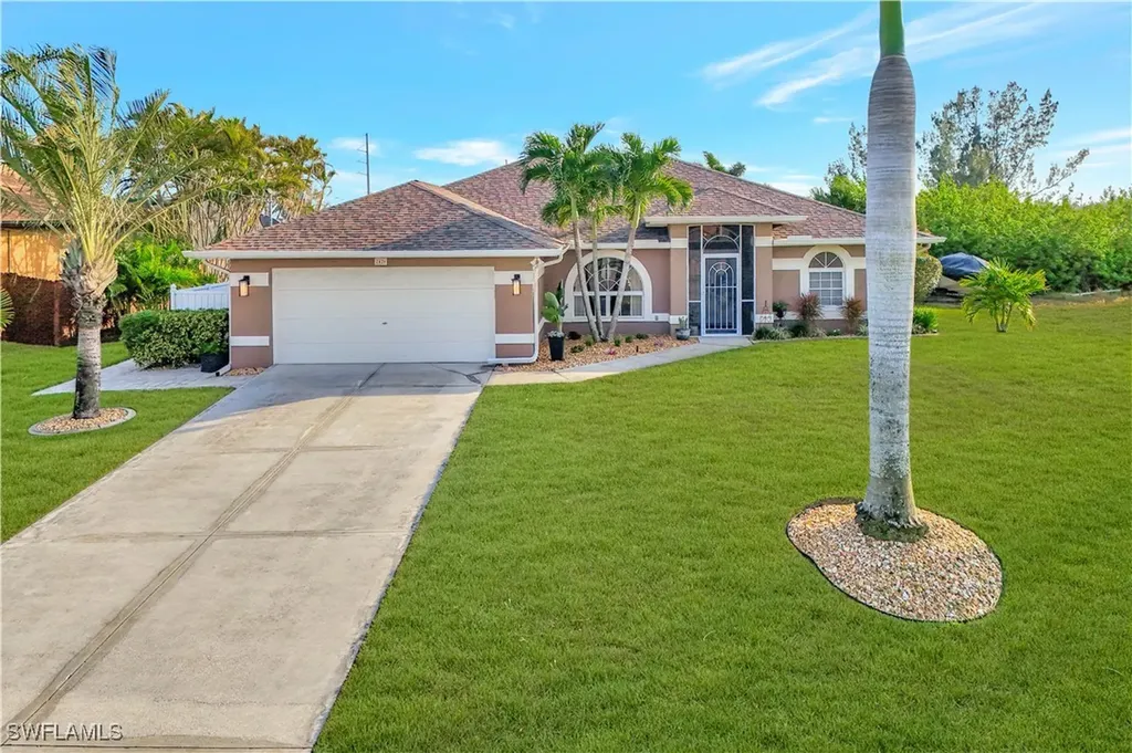 2426 NW 15th Street Cape Coral FL 33993