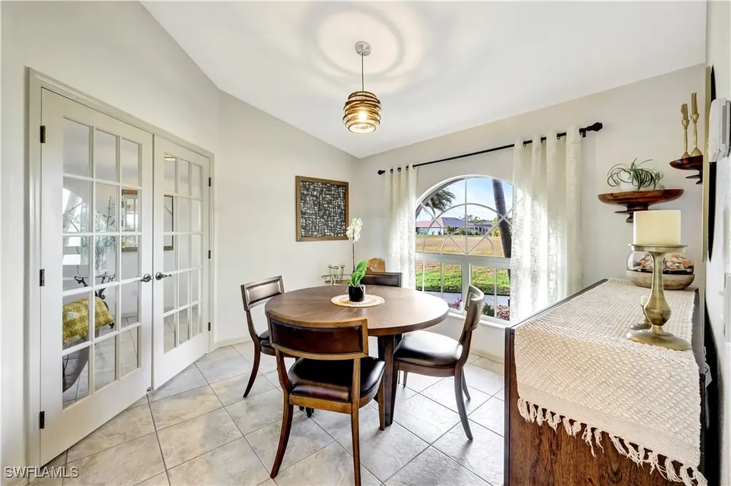 2426 NW 15th Street Cape Coral FL 33993