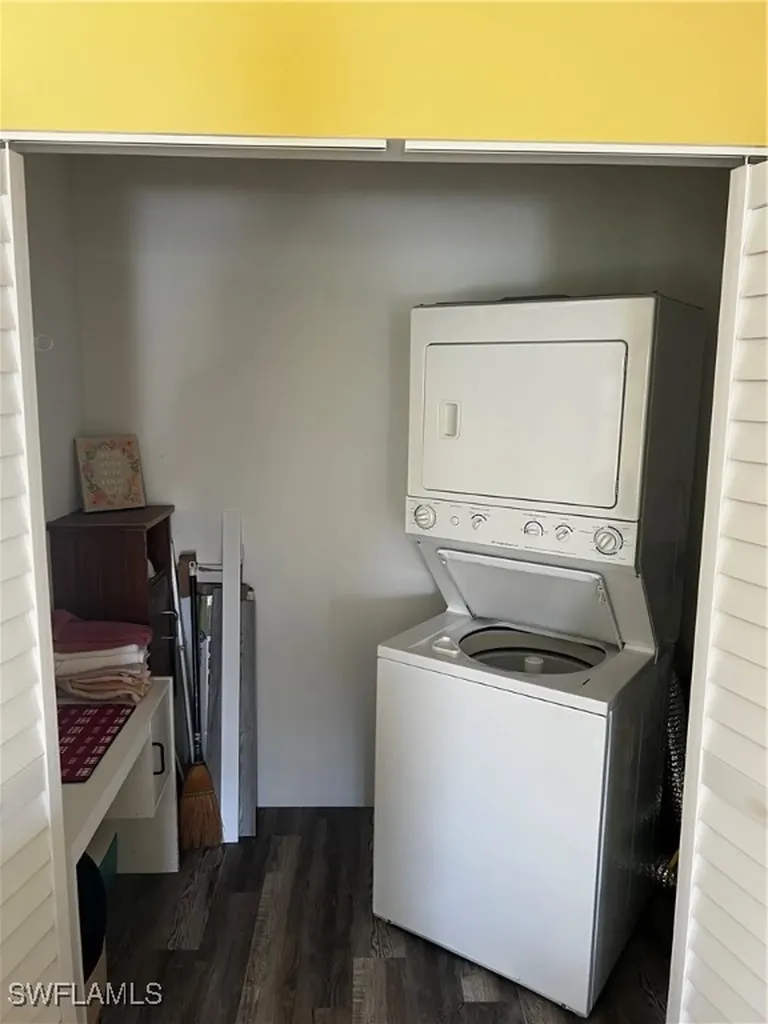 169 Vista Mar Drive North Fort Myers FL 33903