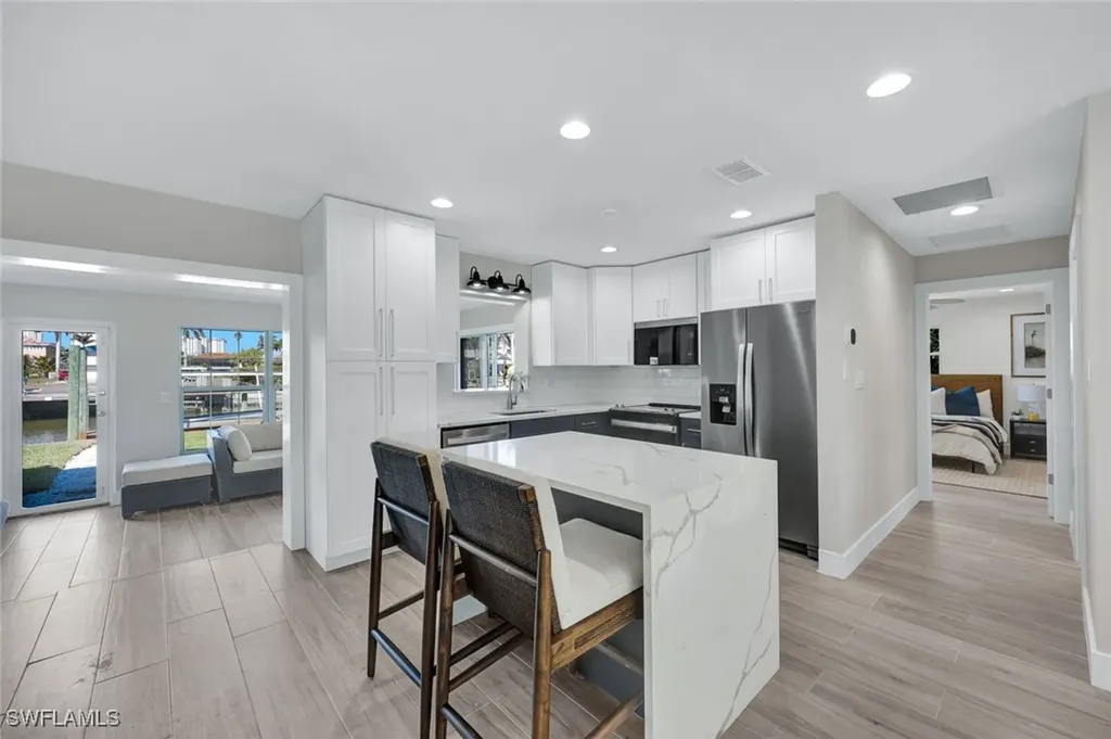 373 Egret Avenue Naples FL 34108