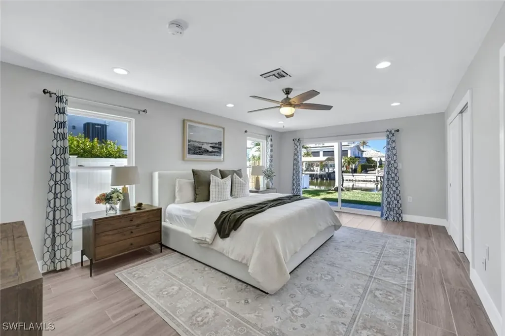 373 Egret Avenue Naples FL 34108