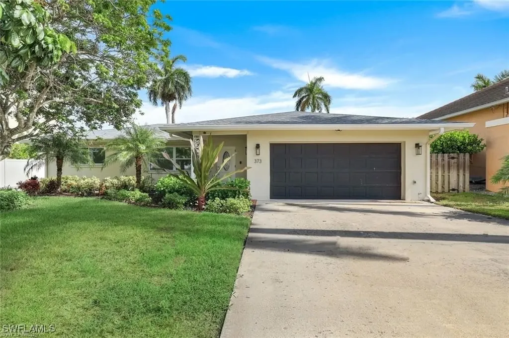 373 Egret Avenue Naples FL 34108