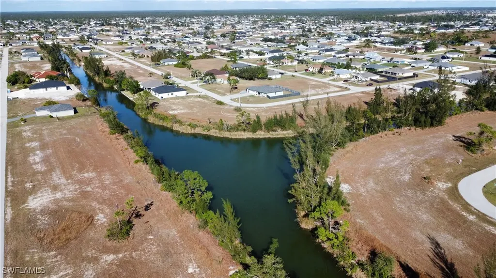 2211 NW 20th Terrace Cape Coral FL 33993