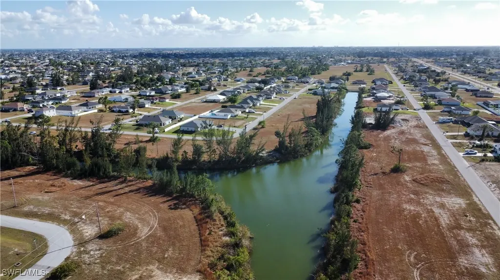 2211 NW 20th Terrace Cape Coral FL 33993