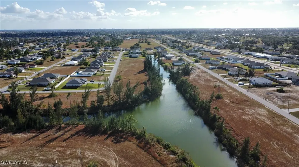 2211 NW 20th Terrace Cape Coral FL 33993
