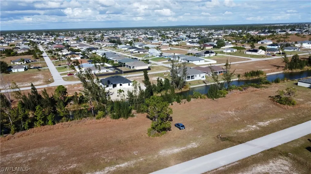 2211 NW 20th Terrace Cape Coral FL 33993