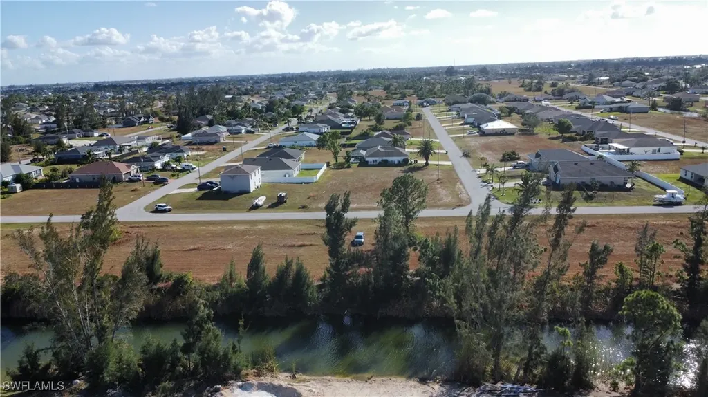 2211 NW 20th Terrace Cape Coral FL 33993