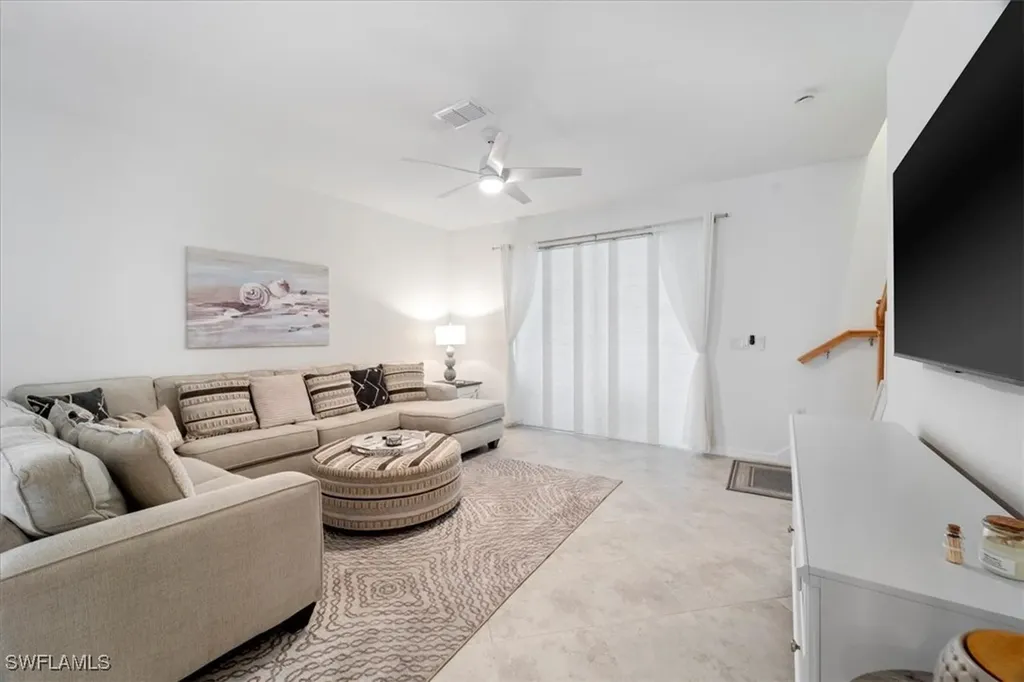 2763 Blossom Way Naples FL 34120