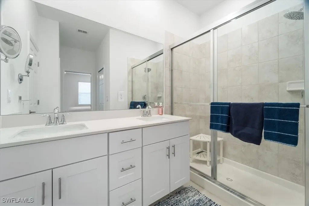2763 Blossom Way Naples FL 34120