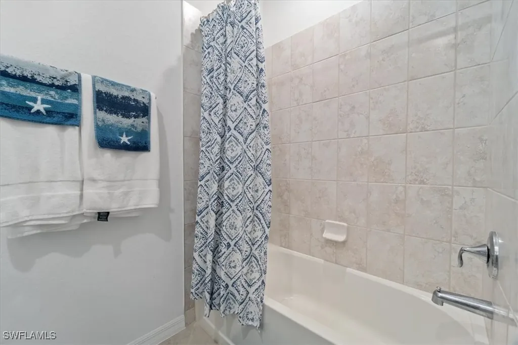 2763 Blossom Way Naples FL 34120