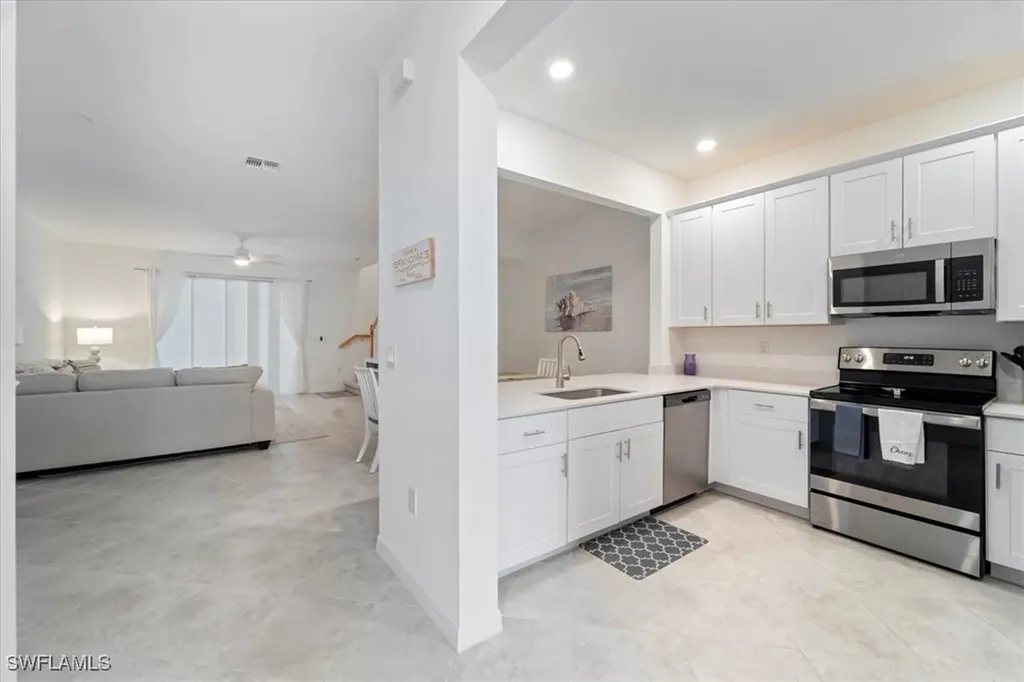 2763 Blossom Way Naples FL 34120