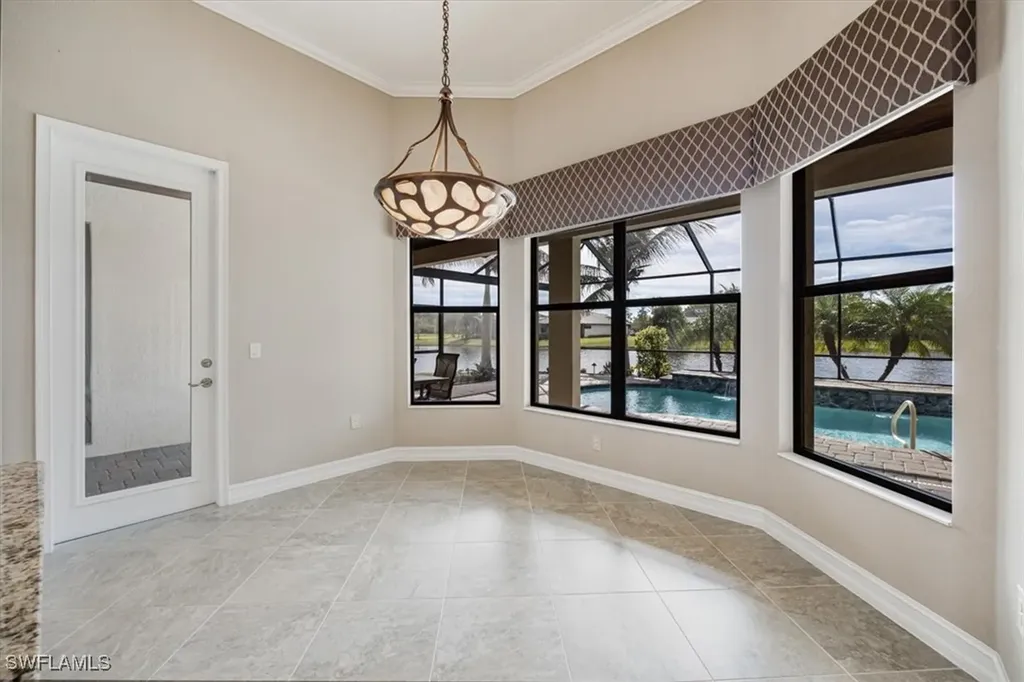 2280 Somerset Place Naples FL 34120