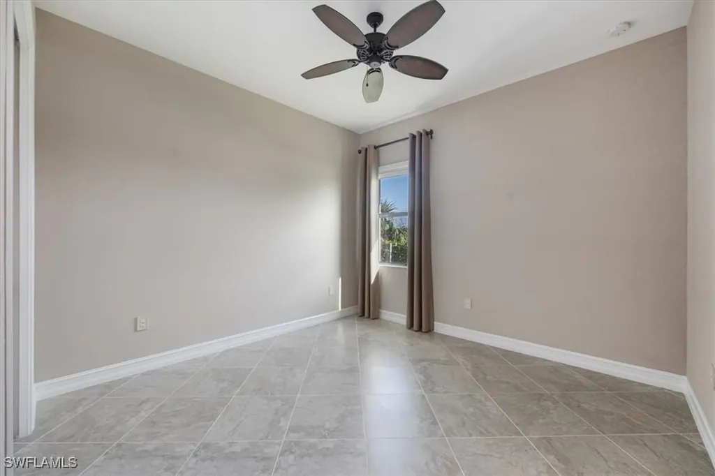 2280 Somerset Place Naples FL 34120