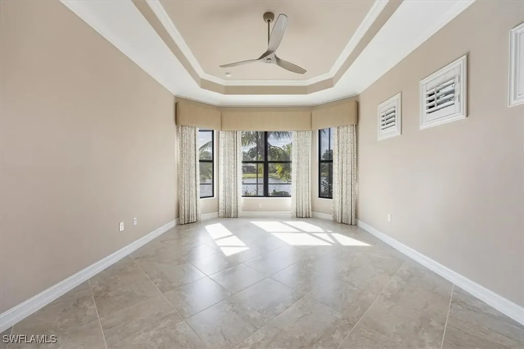 2280 Somerset Place Naples FL 34120