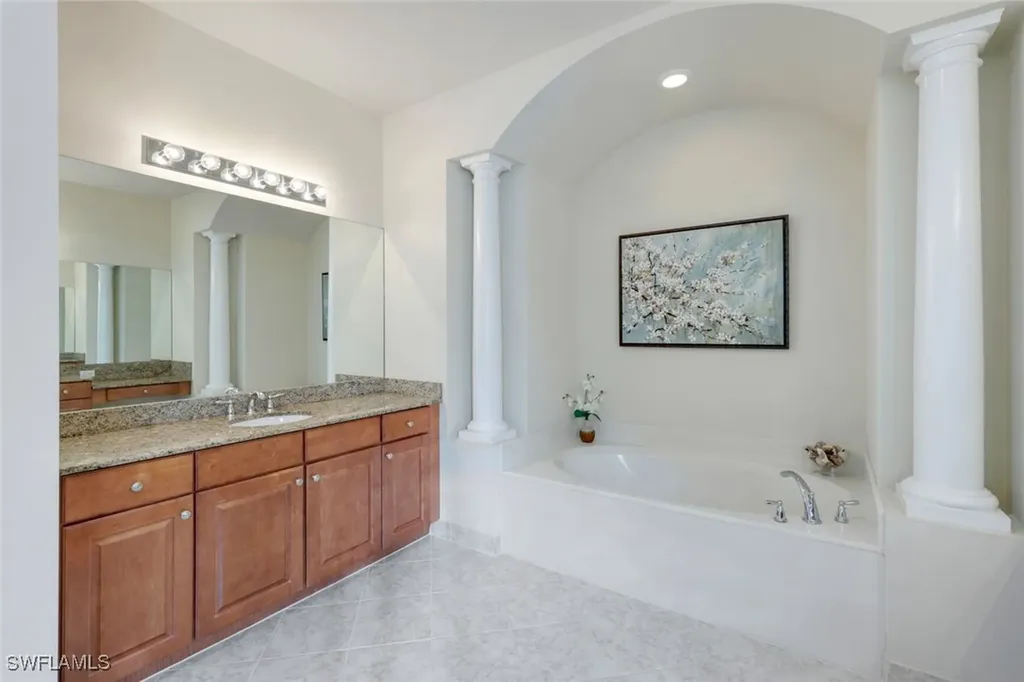 6542 Marbella Drive Naples FL 34105