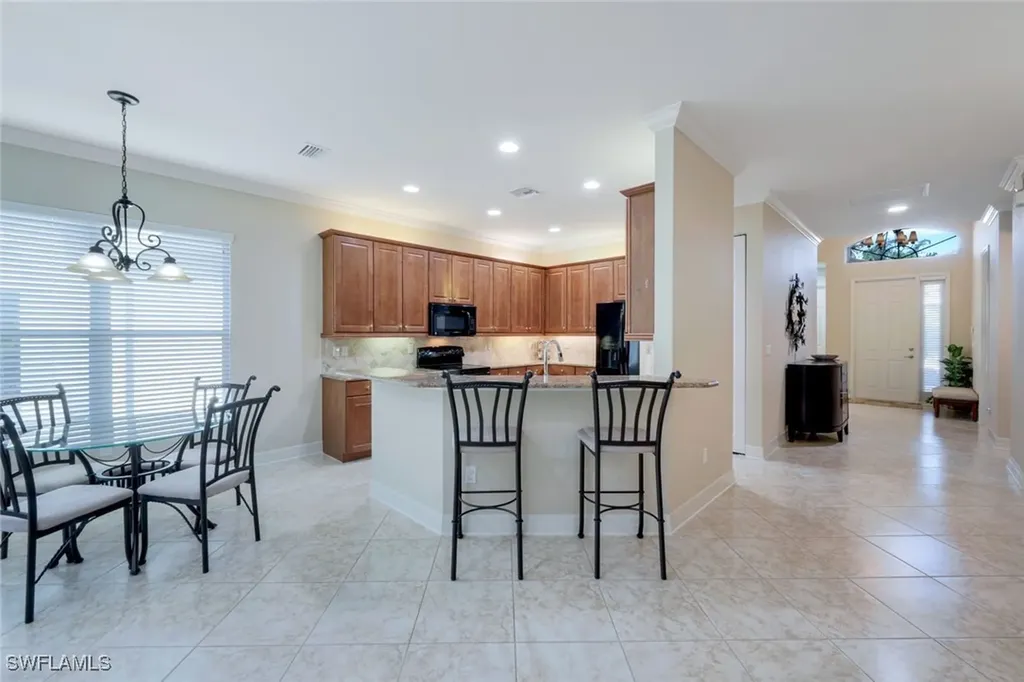 6542 Marbella Drive Naples FL 34105