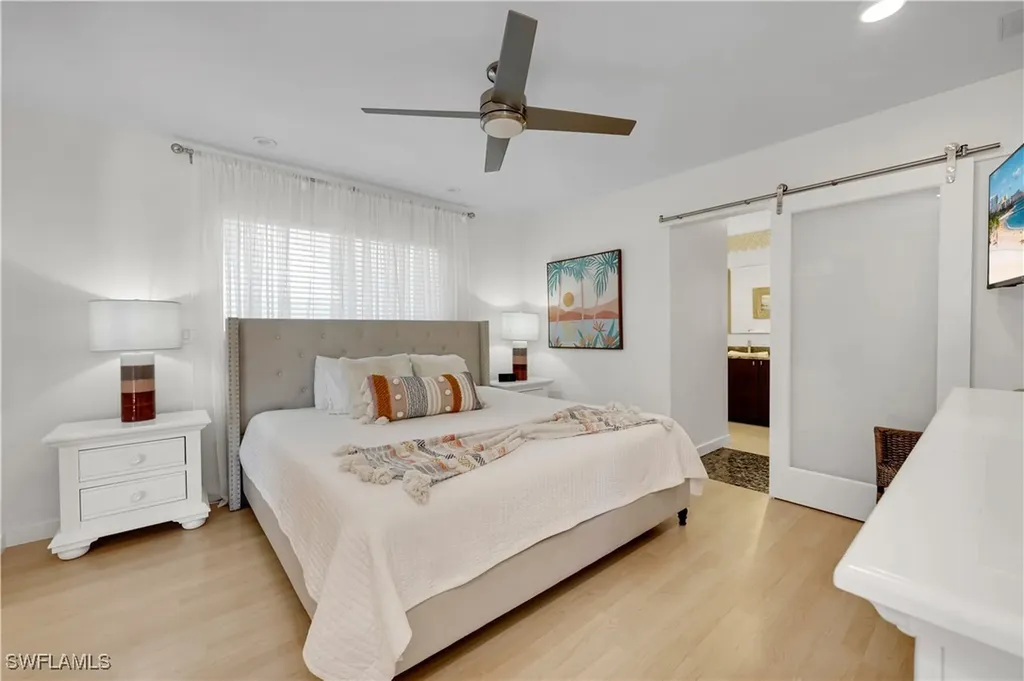 616 106th Avenue N Naples FL 34108