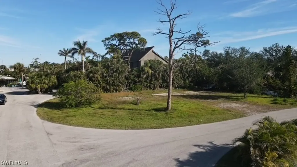 17234/36 Whitewater Court Fort Myers Beach FL 33931