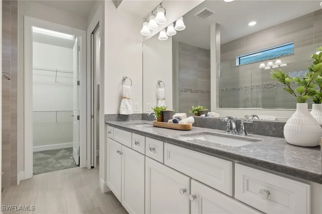 19604 Deming Lane Estero FL 33928
