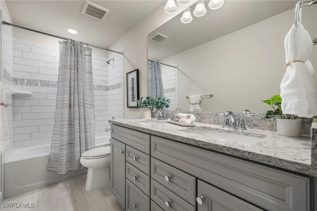 19604 Deming Lane Estero FL 33928