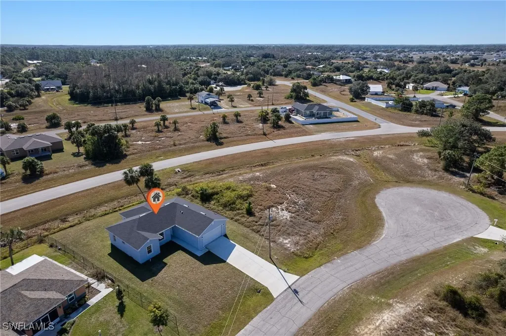 Labelle FL, 1111 W Leader Court