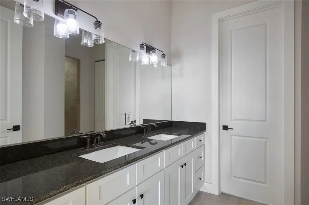 1111 W Leader Court Labelle FL 33935