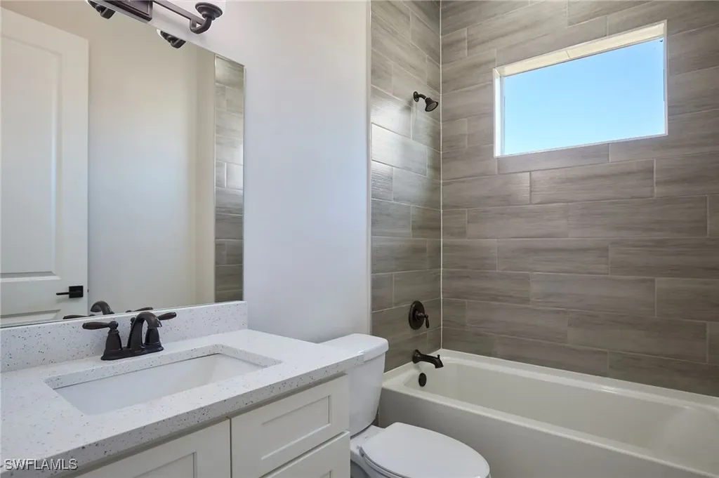 1111 W Leader Court Labelle FL 33935