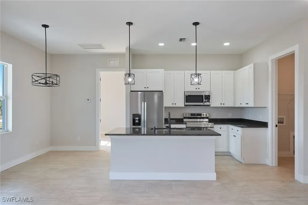1111 W Leader Court Labelle FL 33935