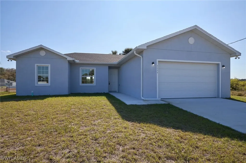 1111 W Leader Court Labelle FL 33935