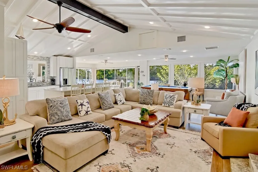 3720 Ellis Road Fort Myers FL 33905