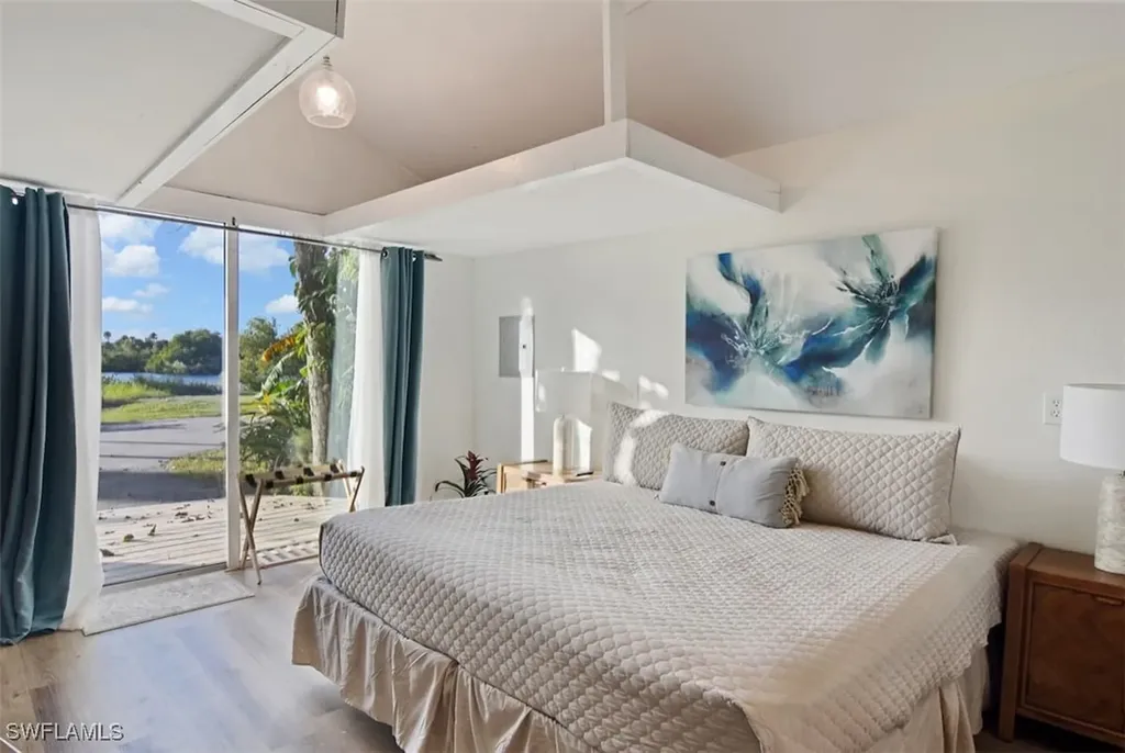 3720 Ellis Road Fort Myers FL 33905