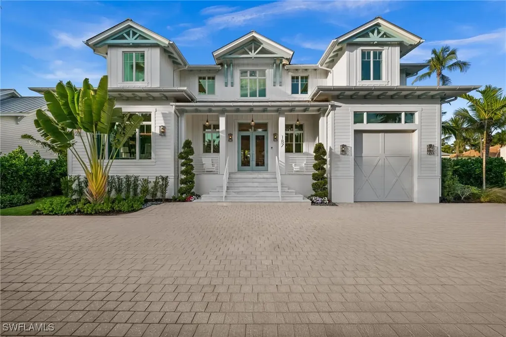 187 10th Avenue S Naples FL 34102