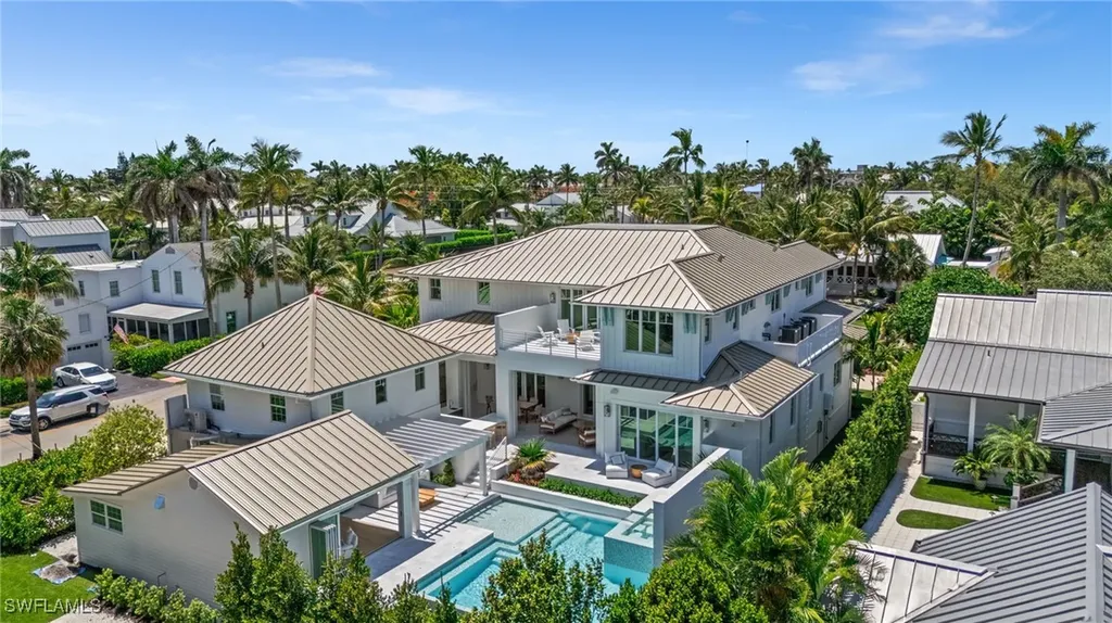 187 10th Avenue S Naples FL 34102