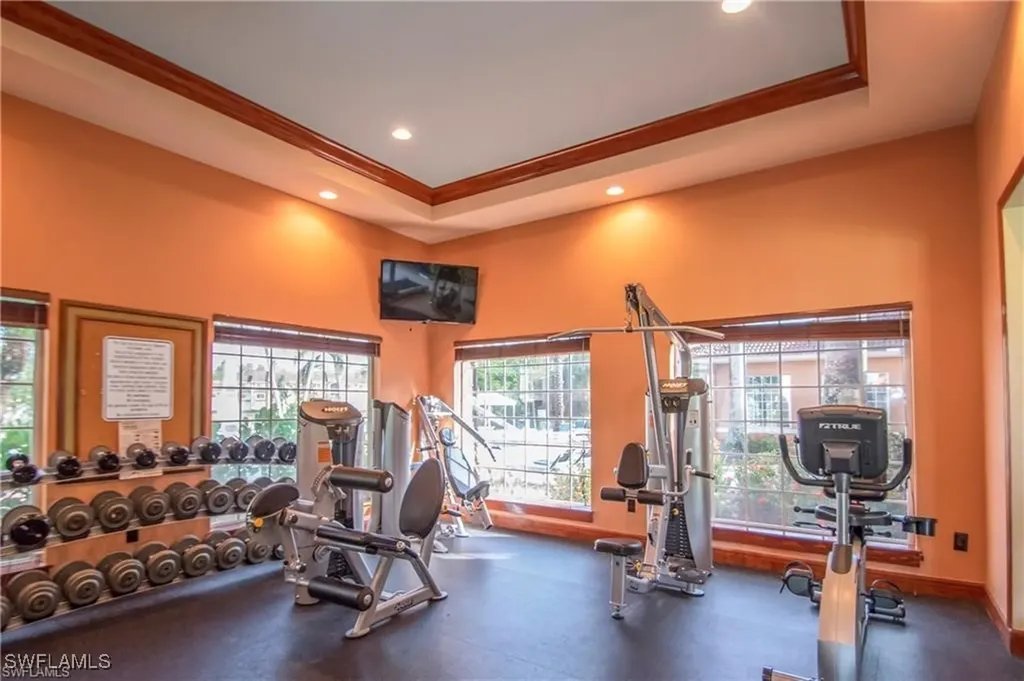 1220 Wildwood Lakes Boulevard Naples FL 34104