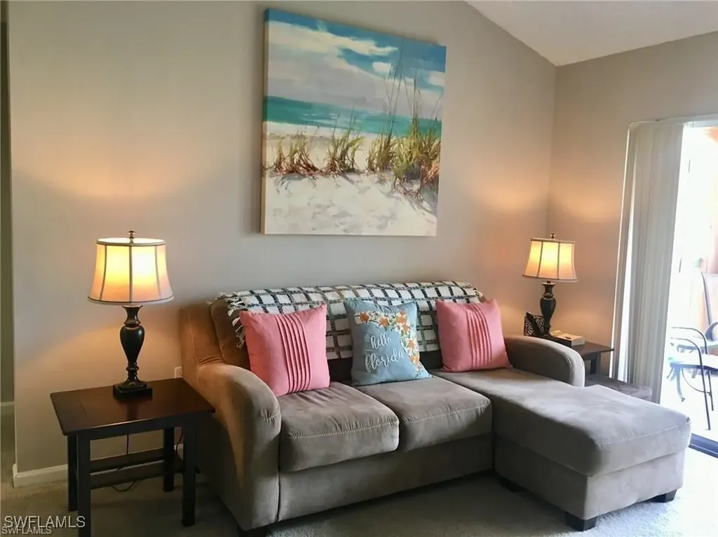 1220 Wildwood Lakes Boulevard Naples FL 34104