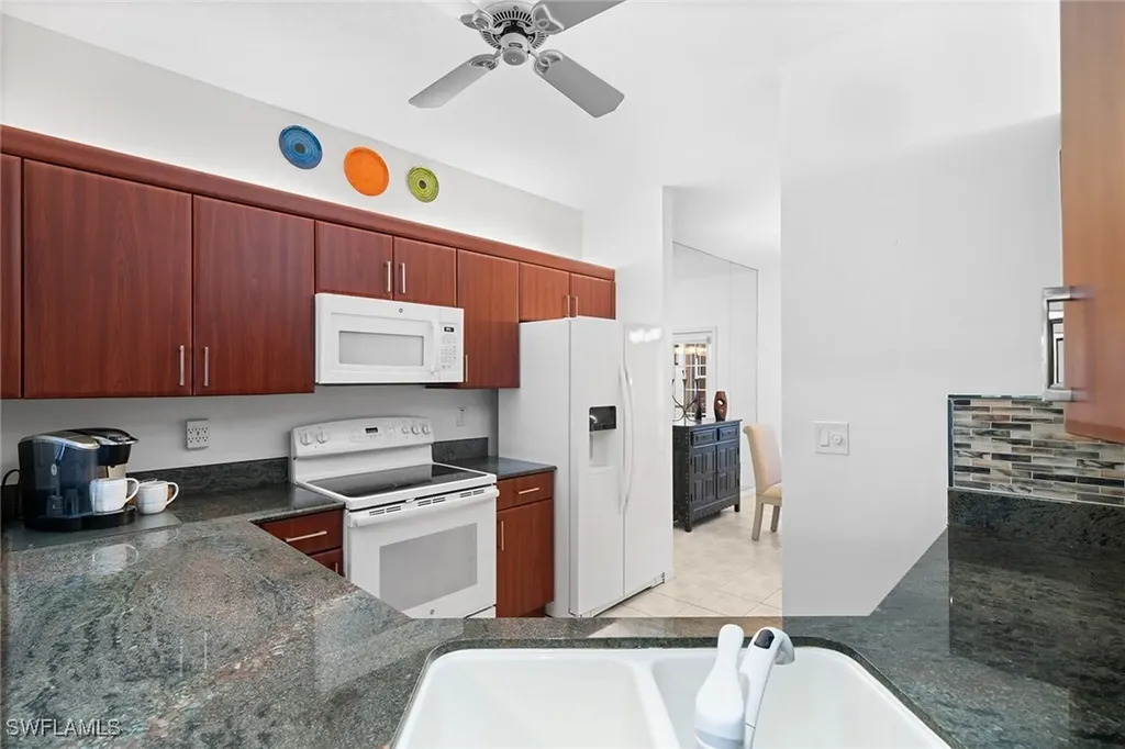 7058 Barrington Circle Naples FL 34108