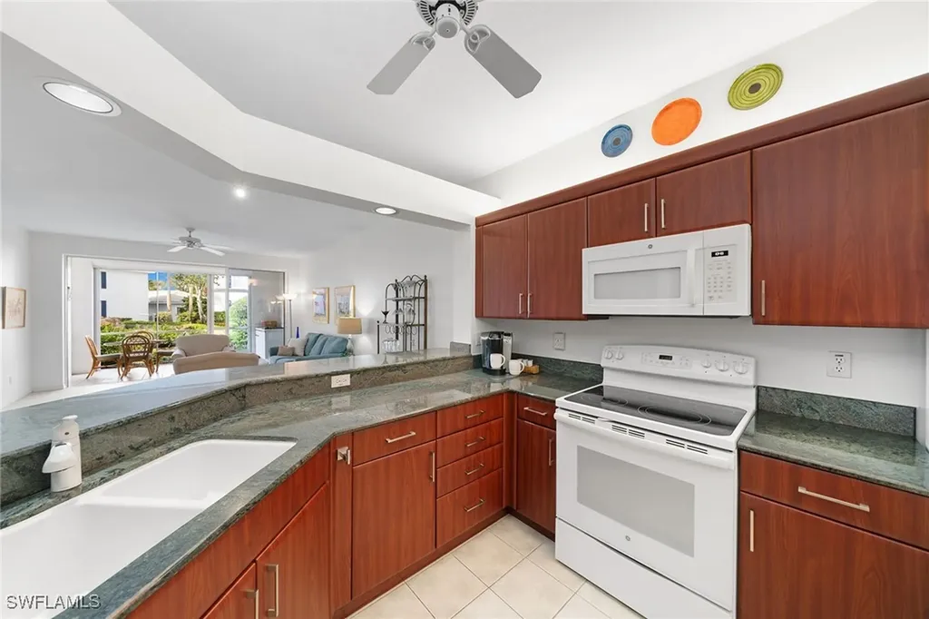 7058 Barrington Circle Naples FL 34108