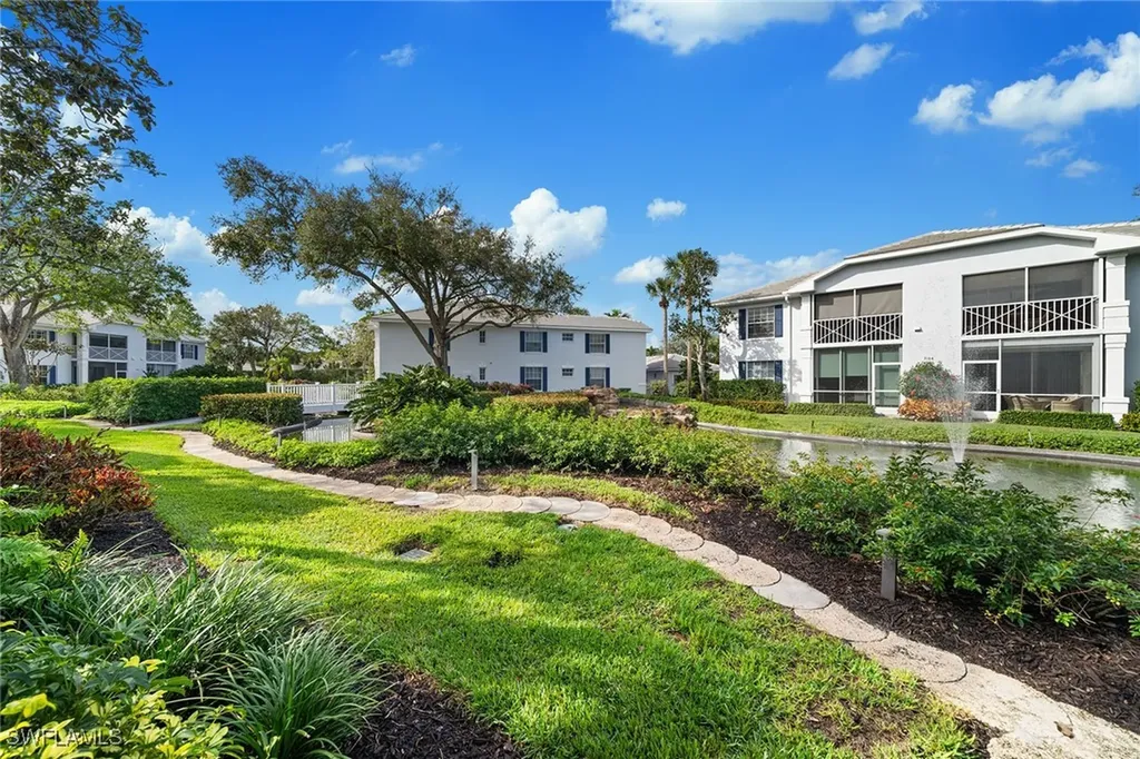 7058 Barrington Circle Naples FL 34108