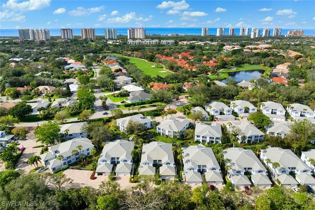7058 Barrington Circle Naples FL 34108