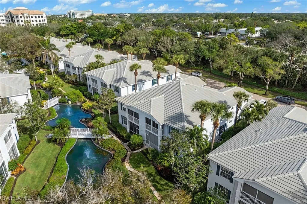 7058 Barrington Circle Naples FL 34108