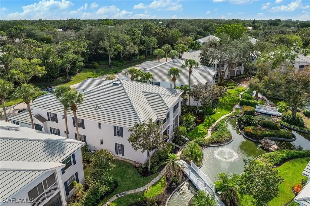 7058 Barrington Circle Naples FL 34108