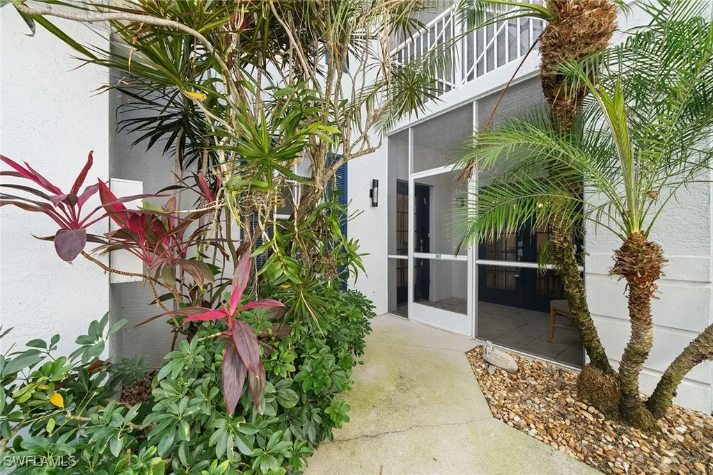 7058 Barrington Circle Naples FL 34108