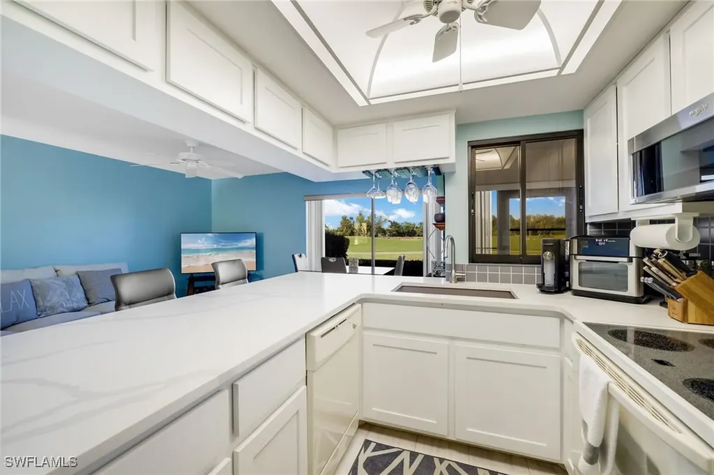 5585 Trailwinds Drive Fort Myers FL 33907